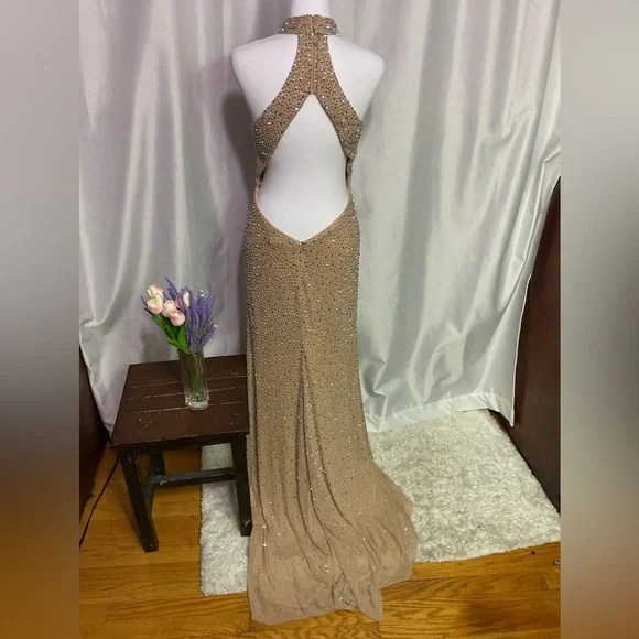 La Femme Pink Blush Gown - Picture 8 of 14